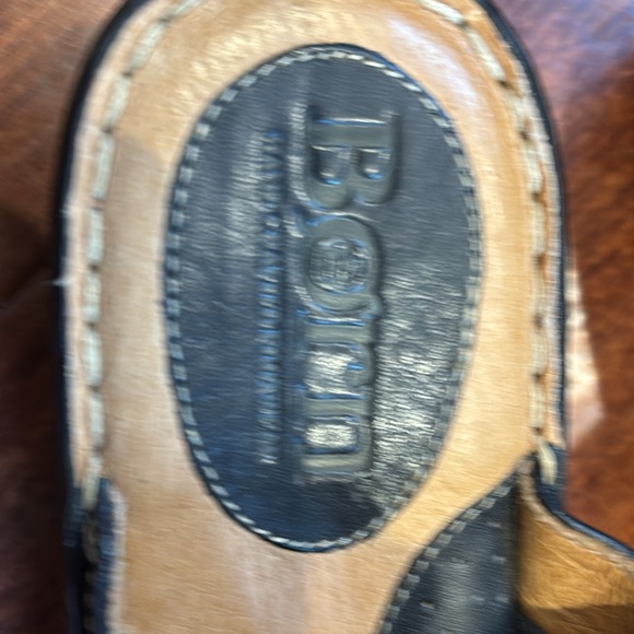 Born handcrafted footwear. Brown sandals in excellent condition, size 6 - Picture 2 of 4